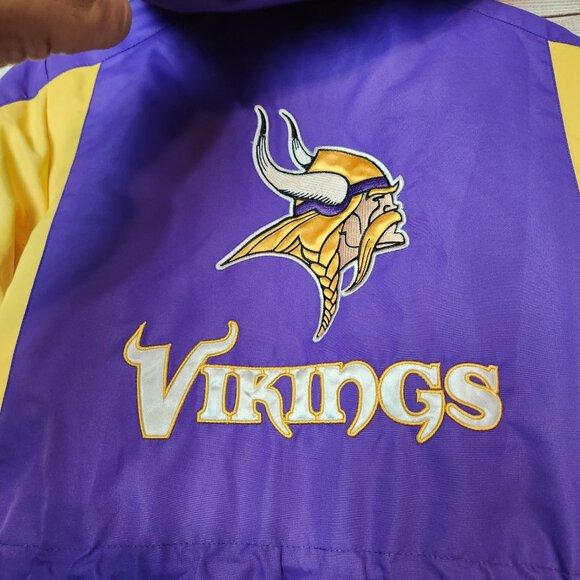 NFL Team Apparel Women's S Fuzzy Hoodie Full Zip Minnesota Vikings Quilted Inner - Picture 12 of 16